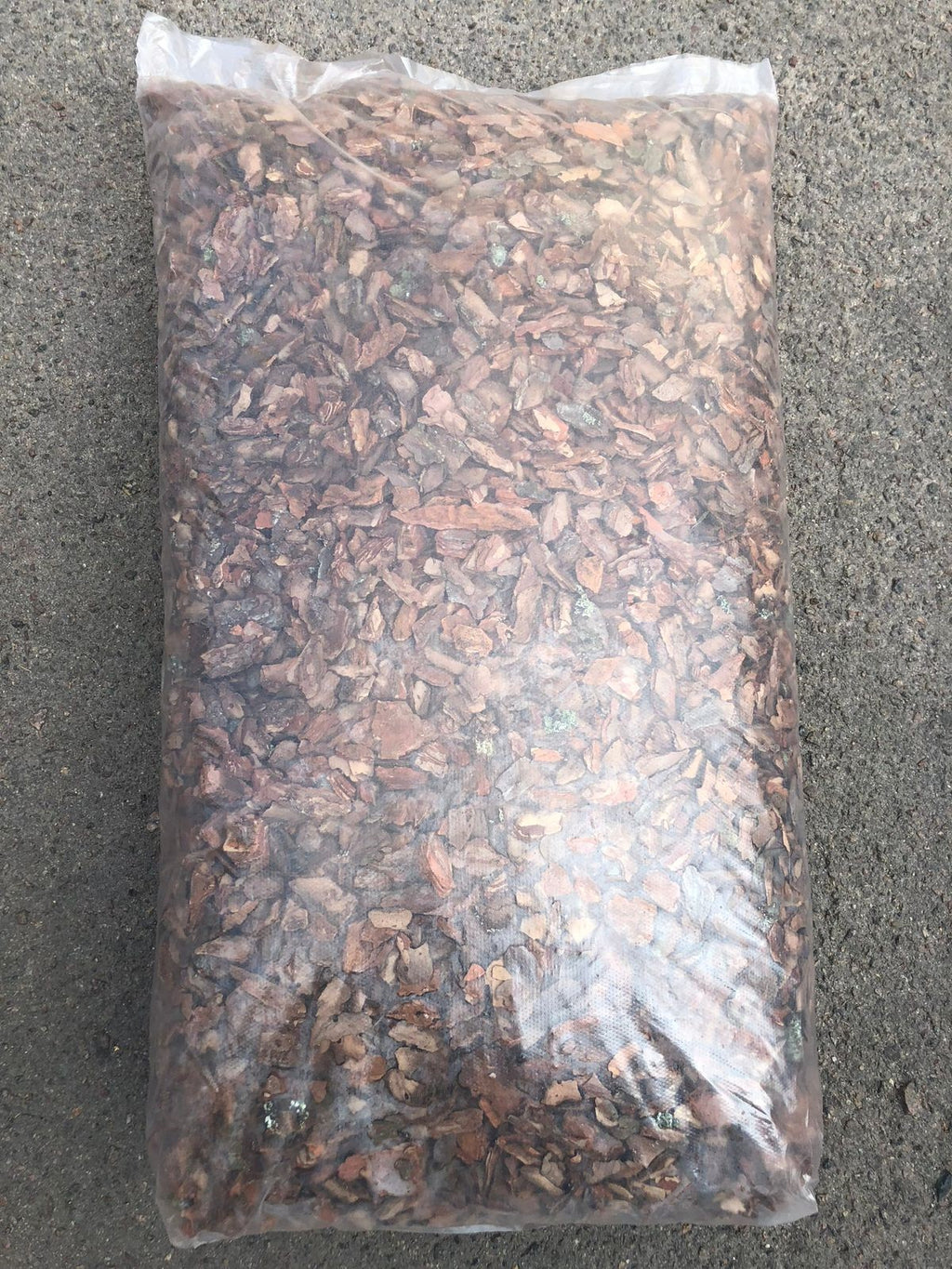 Rindenmulch aus der Ukraine – Hochwertige Natur-Baumrinde für Ihren Garten